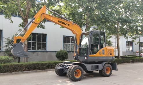 Колесный мини-экскаватор HENGTE HT75W